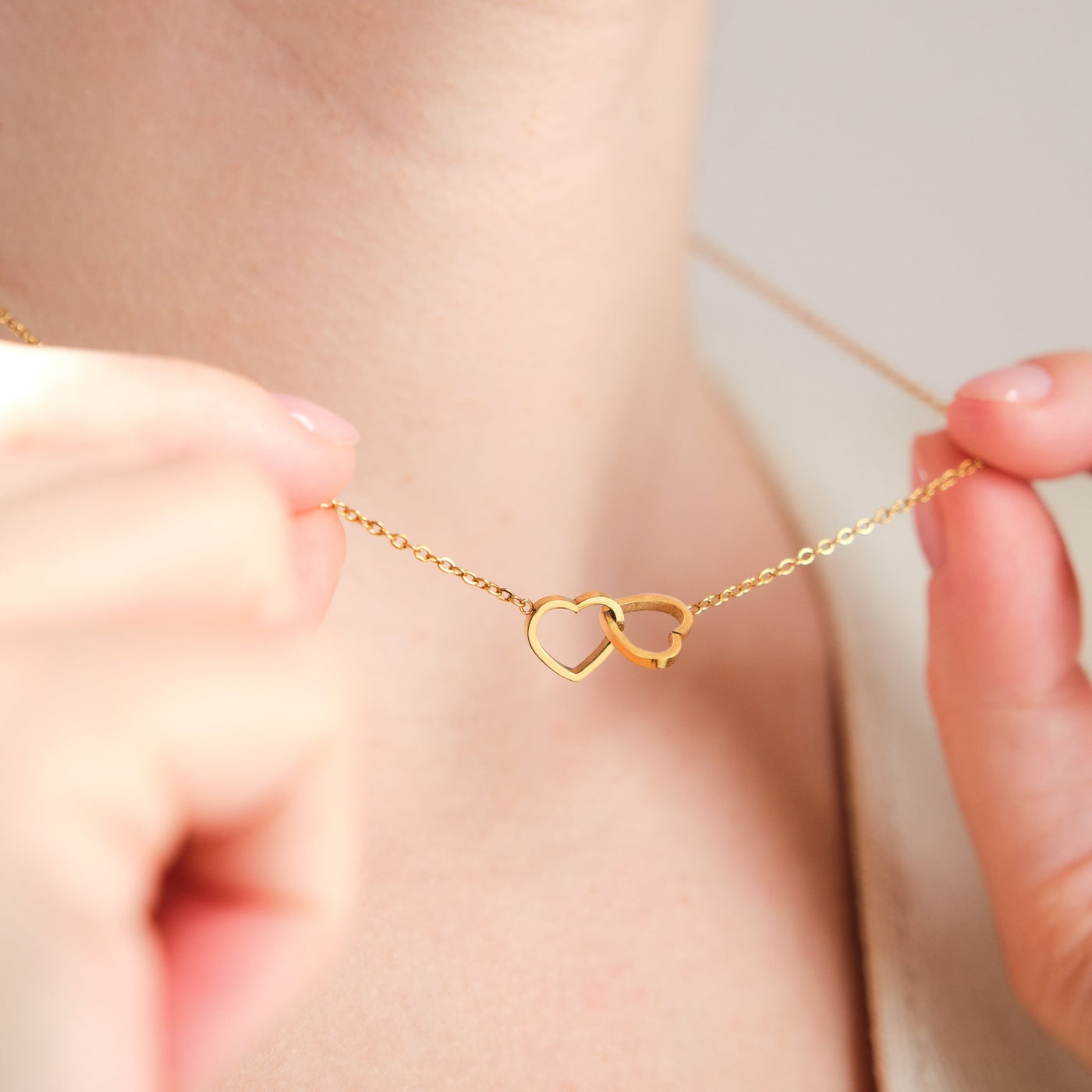 Herzen Halskette Gravur mit ewiger Rose - OTANTO