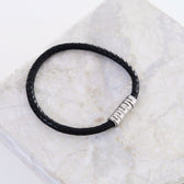 Leder Ringarmband mit bis zu 5 Gravuren - OTANTO