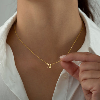 Collier initial 